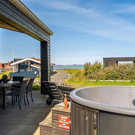 Lovely With Fjord View And Wilderness Bath * Vinderup