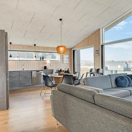 Feriehus Lovely With Fjord View And Wilderness Bath Vinderup