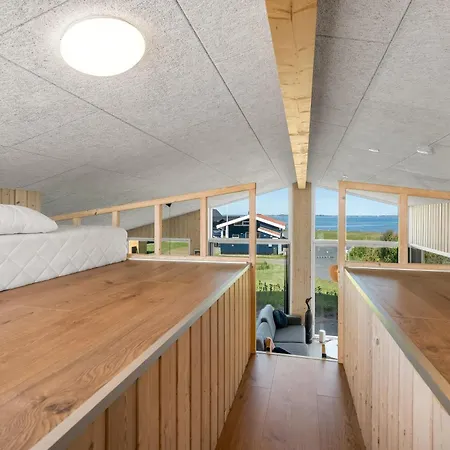 Feriehus Lovely With Fjord View And Wilderness Bath *